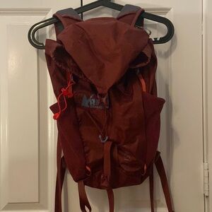 REI Women’s Flash 22 Backpack